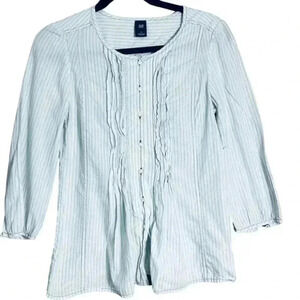 GAP Cotton light weight sun shirt 3/4 sleeve pleated front and back Size s
